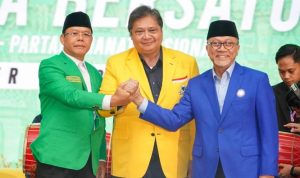 Teks: Koalisi Indonesia Bersatu (KIB) bergabung dengan PDIP dengan syarat Ganjar Pranowo sebagai capres. Partai Golkar menilai ada potensi KIB gabung PDIP jadi KIB plus, namun dengan sejumlah catatan.(Ist)