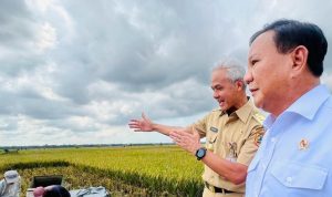 TEKS FOTO: Ganjar Pranowo dan Prabowo Subianto.(Dok)