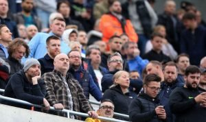 Teks: Tottenham Hotspur meminta maaf atas kekalahan telak dari Newcastle United. Para pemain Lilywhites bersedia mengganti biaya tiket fans di laga itu.(Ist)