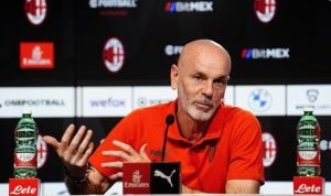 TEKS: Stefano Pioli ogah bahas situasi Juventus. (Foto: AC Milan via Getty Images/Pier Marco Tacca)