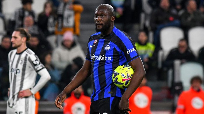 Teks: Lukaku mendapat pelecehan bernada rasis saat melawan Juventus. (Foto: Mondadori Portfolio via Getty Im/Mondadori Portfolio)