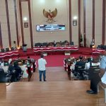 TEKS: Ketua DPRD Medan Hasyim SE saat memimpin sidang paripurna pembukaan masa sidang kedua Tahun 2023 di ruang rapat paripurna.(Foto/informasiterpercaya.com)