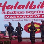 TEKS: Keluarga besar Himpunan Masyarakat Pakpak (Himpak) menggelar acara halal bihalal dan Pepalum Teddoh (pelepas rindu) di Aula Tengku Rizal Nurdin Rumah Dinas Gubeenur Jalan Sudirman, Medan.(Foto:informasiterpercaya.com)