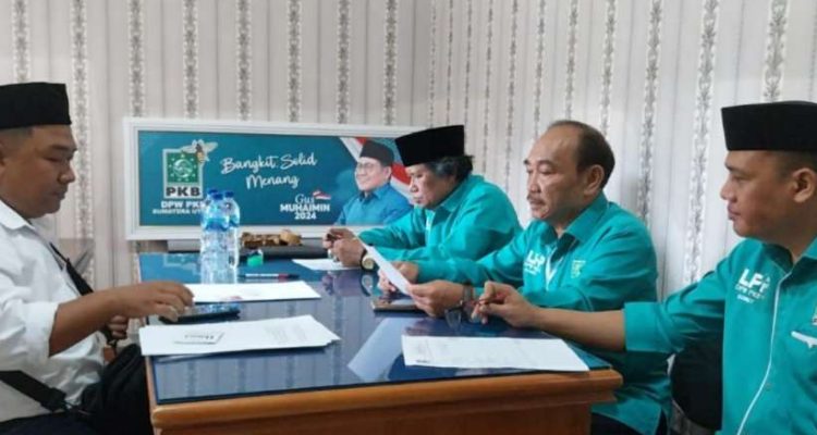 TEKS: Seorang pengusaha Muda asal daerah Batu Bara Aris Harianto SE MM ikuti Uji Kelayakan dan Kepatutan ( UKK ) Bakal Calon Legislatif ( Bacaleg ) DPRD Sumut dari Dapil 5 pada Pemilu 2024 Mendatang.(Ist/informasiterpercaya.com)