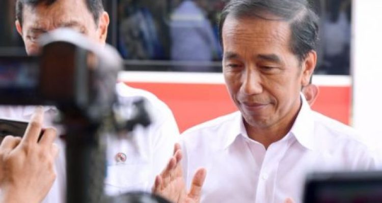 Presiden RI Joko Widodo saat memberikan keterangan pers