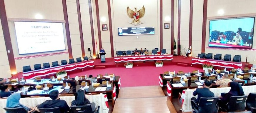 TEKS: DPRD Medan gelar paripurna laporan kinerja Panitia khusus (Pansus) Pembahasan Rancangan Peraturan Daerah (Ranperda) Kota Medan tentang Inovasi Daerah di gedung, Senin (22/5/2023).(Foto:informasiterpercaya.com)