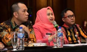 TEKS: Bupati Kasmarni didampingi sejumlah Pejabat Pemkab Bengkalis saat mengikuti penilaian aksi konvergensi percepatan penurunan stunting se-Provinsi Riau, Kamis 25 Mei 2023.(Foto:informasiterpercaya.com)