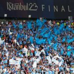 Para suporter Manchester City rasakan pengalaman horor di final Liga Champions. Mereka terjebak berjam-jam di bus sampai muntah dan buang air kecil lewat jendela!