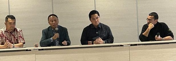 Ketum PSSI, Erick Thohir, menyebut Malaysia mungkin menjadi lawan Indonesia di FIFA Matchay bulan September.(Foto:www.informasiterpercaya.com)