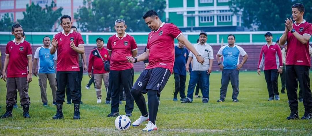 Wali Kota Medan Bobby Nasution membuka kompetisi antar instansi dan Kepala Lingkungan (Kepling) se-Kota Medan di Stadion Teladan.(Foto:www.informasiterpercaya.com)