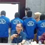 Polisi telah menetapkan enam tersangka dalam kasus penemuan brankas narkoba di Universitas Negeri Makassar (UNM). Empat dari enam tersangka itu ditangkap saat sedang 'dugem' di kampus.