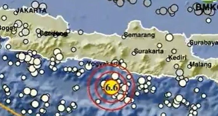 BADAN Meteorologi, Klimatologi, dan Geofisika (BMKG) mencatat terjadinya gempa bumi di wilayah Bantul, Daerah Istimewa Yogyakarta, dengan kekuatan M 6,4 (sebelumnya tercatat 6,6).(Foto:www.informasiterpercaya.com)