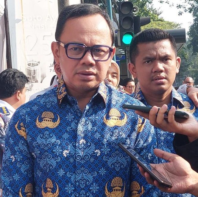 Bakal calon presiden (Bacapres) dari PDIP Ganjar Pranowo menyebut Wali Kota Bogor sekaligus Ketua DPP PAN Bima Arya, secara pribadi, mendukung dirinya.(Foto:www.informasiterpercaya.com)