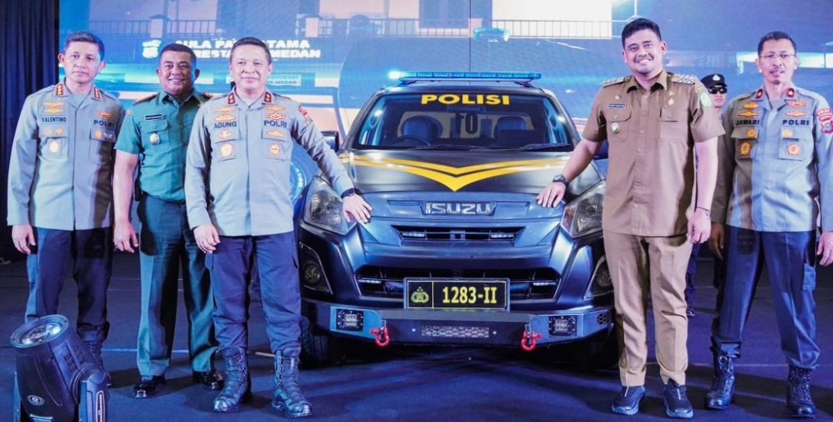 Walikota Medan Support CCTV Lacak Pelaku Kejahatan, Poldasu Luncurkan 12 Unit Mobil Patroli.(Foto:www.informasiterpercaya.com)