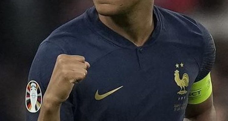 Club Arab Saudi itu kini memburu Kylian Mbappe dengan tawaran gaji Rp 11,6 triliun.(Foto:www.informasiterpercaya.com)