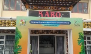 PAVILIUN Pemerintah Kabupanten (Pemkab) Tanah Karo diajang Pekan Raya Sumatera Utara (PRSU) ke 49 tahun mengajak masyarakat khususnya Propinsi Sumatera Utara umumnya Indonesia untuk datang ke Tanah Karo.(Foto:www.informasiterpercaya.com) PAVILIUN Pemerintah Kabupanten (Pemkab) Tanah Karo diajang Pekan Raya Sumatera Utara (PRSU) ke 49 tahun mengajak masyarakat khususnya Propinsi Sumatera Utara umumnya Indonesia untuk datang ke Tanah Karo.(Foto:www.informasiterpercaya.com)