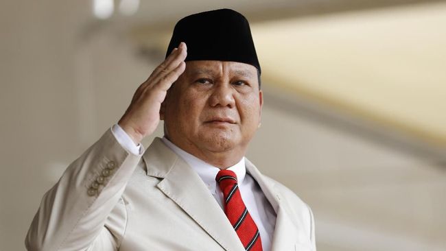 MENTERI Pertahanan Prabowo Subianto makin menunjukkan kedekatan yang nyata dengan kalangan anak muda.(Foto:www.informasiterpercaya.com)