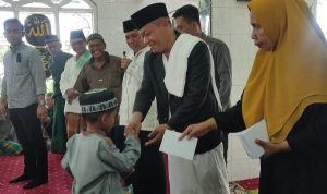 Wali Kota Tanjung Balai Santuni Anak Yatim.(Foto:www.informasiterpercaya.com)