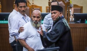KPK hampir merampungkan penyelidikan penggunaan uang operasional Rp1 triliun setahun yang dilakukan Gubernur nonaktif Papua Lukas Enembe.(Foto:www.informasiterpercaya.com)