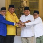 PAN dan Golkar akhirnya melabuhkan dukungan kepada Ketum Gerindra Prabowo Subianto sebagai capres sehingga membuat Koalisi Kebangkitan Indonesia Raya (KKIR) semakin kuat.(Foto:www.informasiterpercaya.com)