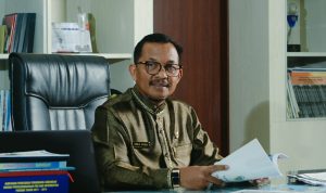 Kepala Dinas Komunikasi dan Informatika Sumatera Utara (Sumut) Ilyas Sitorus membantah dirinya belum mau menandatangani surat proses pencairan hibah untuk Persatuan Wartawan Indonesia (PWI).(Foto:www.informasiterpercaya.com)