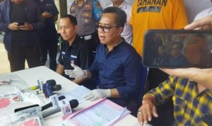 Polisi mengatakan mahasiswa Universitas Indonesia (UI), AAB (23), membunuh juniornya, MNZ (19), karena ingin mencuri barang usai terjerat utang pinjol.(Foto:www.informasiterpercaya.com)