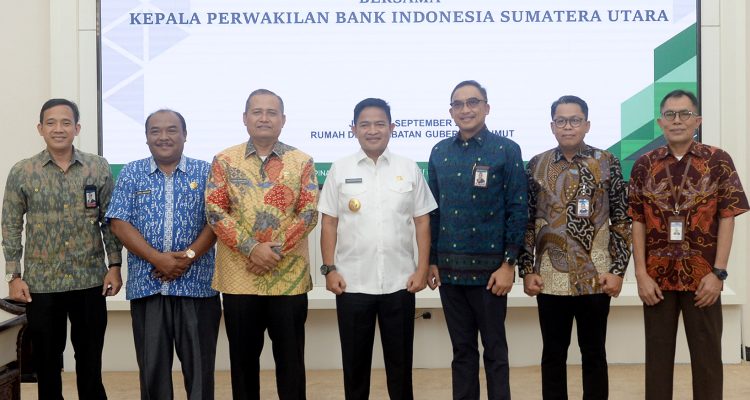 PJ Gubsu Hassanudin menerima kunjungan Kepala Kantor Perwakilan Bank Indonesia Sumut I Gede Putu Wira di Rumah Dinas Gubernur Jalan Jenderal Sudirman Nomor 41 Medan, Jumat (8/9).(Foto:www.informasiterpercaya.com)