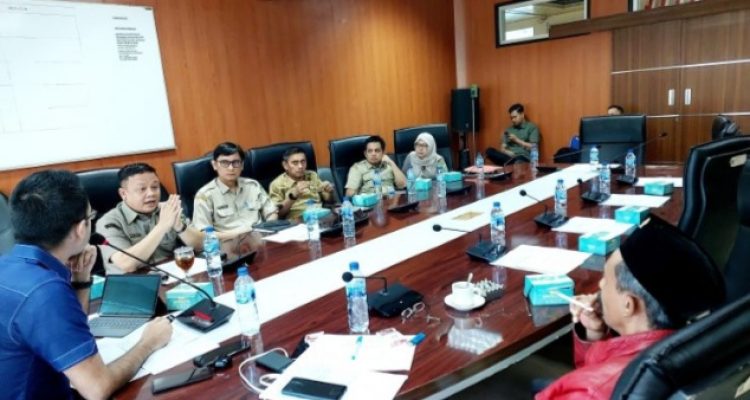 Komisi III DPRD Medan menggelar rapat dengar pendapat (RDP) dengan Badan Pendapatan (Bapenda) Kota Medan terkait capaian perolehan Pendapatan Asli Daerah (PAD).(Dok)