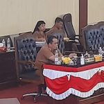 Juru bicara Fraksi Partai Demokrat DPRD Medan Parlindungan Sipahutar SH, MH dalam pendapat fraksinya terhadap rancangan peraturan daerah (Ranperda) tentang Perubahan Anggaran Pendapatan dan Belanja Daerah (P-APBD) Kota Medan tahun anggaran (TA) 2023 dalam sidang paripurna di gedung dewan Jalan Kapten Maulana Lubis Medan.(Dok)