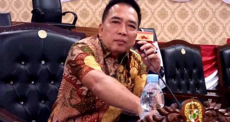 Anggota DPRD Medan yang juga Ketua DPC Hanura Kota Medan Hendra DS