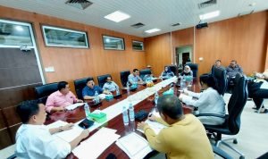 Komisi II RDP dengan Dinas Ketapang, Pastikan Ketersediaan Pangan.(Foto:www.informasiterpercaya.com) Komisi II RDP dengan Dinas Ketapang, Pastikan Ketersediaan Pangan.(Foto:www.informasiterpercaya.com)