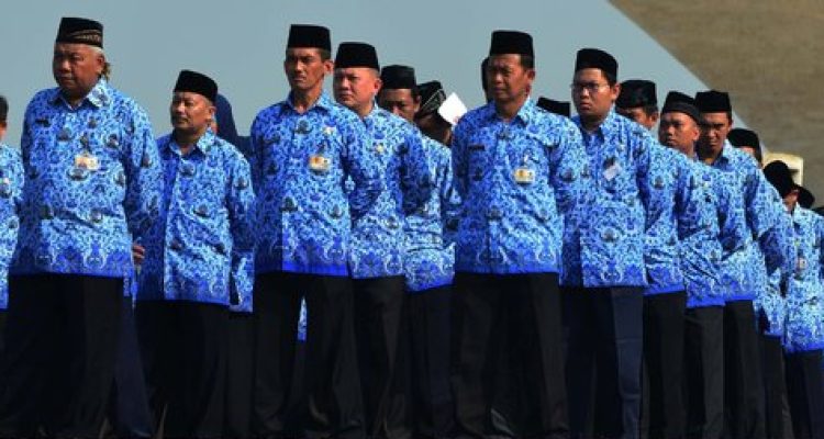 Ibu kota negara (IKN) Nusantara di Kalimantan Timur rencananya bakal mulai digunakan tahun depan. Presiden Joko Widodo (Jokowi) mengungkapkan para aparatur sipil negara (ASN) bakal jadi penghuni pertama ibu kota baru. (Dok)