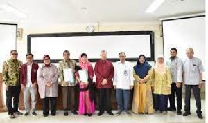 Universitas Islam Sumatera Utara (UISU) kembali menerima salinan SK Pengangkatan 2 (dua) Guru Besar 1 (satu) Lektro Kepala dari Kepala LLDIKTI Wilayah I Sumut Prof. Drs. Saiful Anwar Matondang MA. PhD, Jumat (15/9).