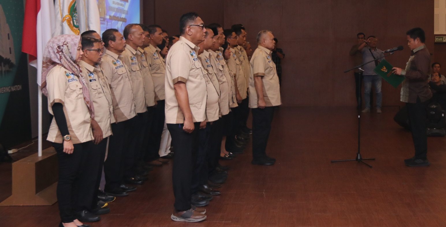 PJ Hassanudin mengukuhkan Satuan Tugas (SATGAS) Sekolah Bersih Narkoba (BERSINAR) dan membuka Sosialisasi Pencegahan Narkoba di Lingkungan Satuan Pendidikan SMA/SMK se Sumateta Utara di Auditorium Kampus Poli Tehnik Wilmar Bisnis Indonesia Jalan Warakauri, Kecamatan Percut Seituan, Deliserdang. (Dok)