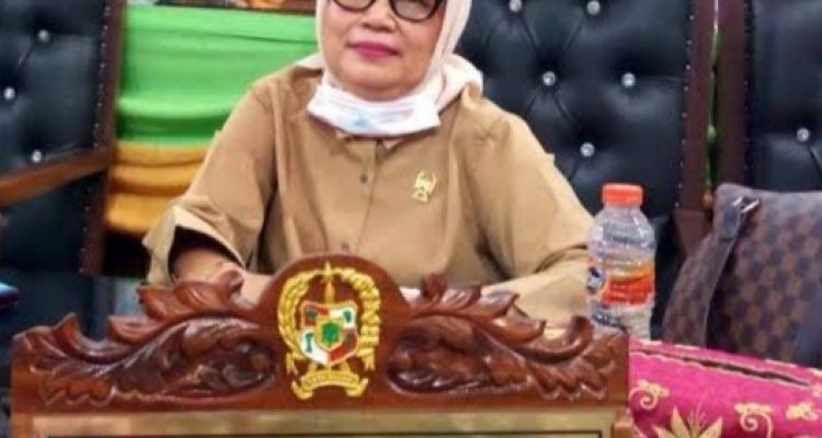 Anggota DPRD Medan Hj Netty Yuniarti Siregar (Gerindra). (Dok)