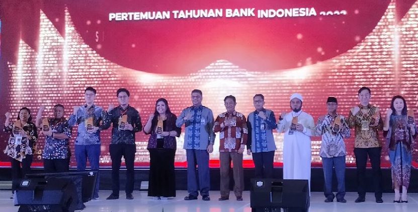 Deputi Kepala Bank Indonesia (BI) Perwakilan Sumut, Yura A Djalins saat pertemuan tahunan BI 2023 tentang Strategi Memperkuat Ketahanan dan Kebangkitan Ekonomi Nasional di Medan.(Dok)