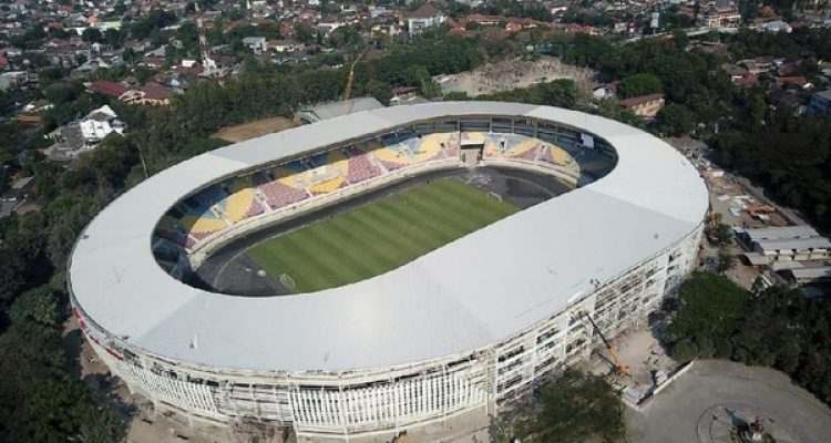 Renovasi empat venue Piala Dunia U-17 2023 disebut sudah tuntas 100 persen. Indonesia sudah siap untuk menggelar hajatan ini mulai 4 November 2023.(Dok)