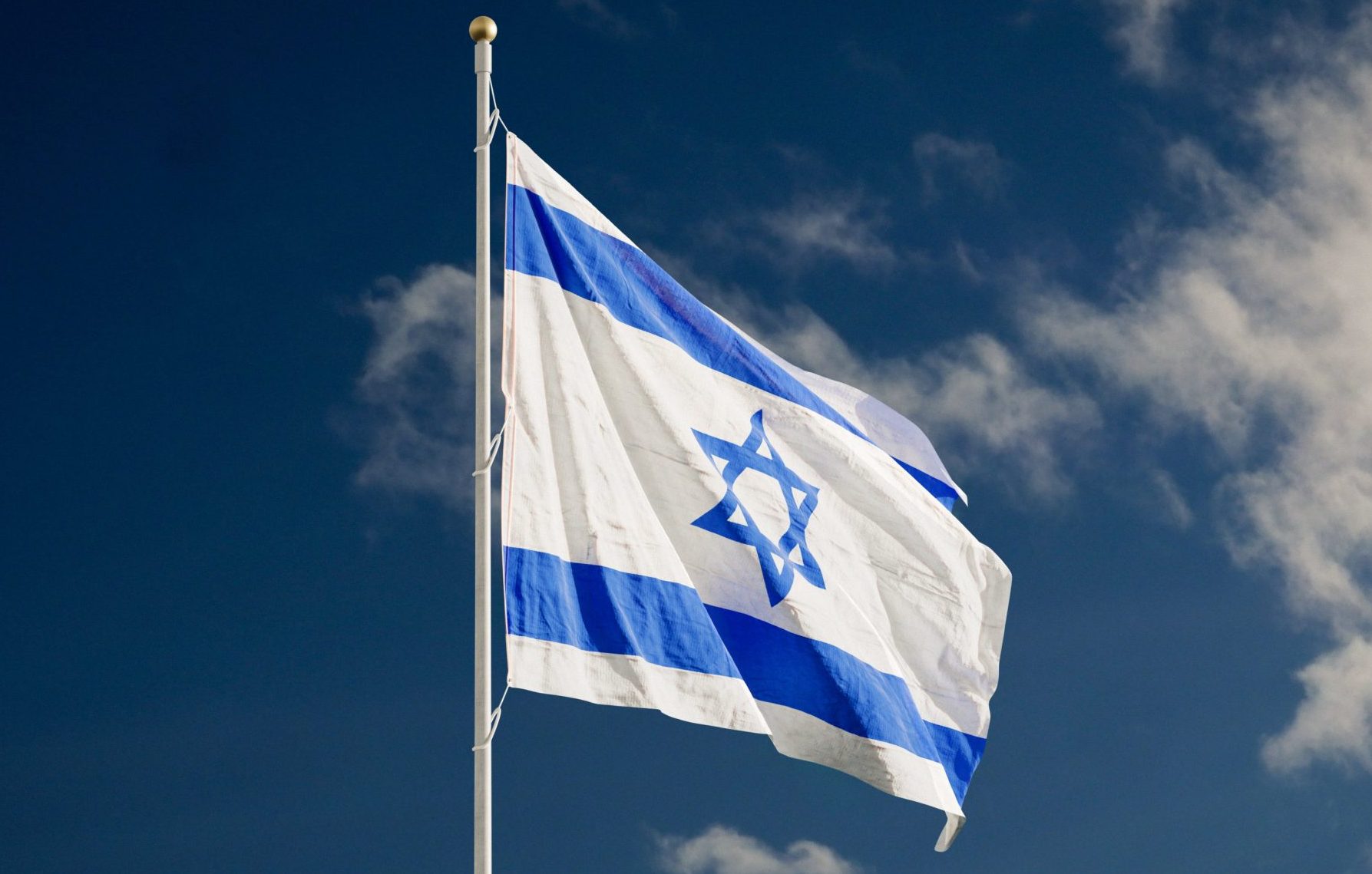 Perdana Menteri Israel Benjamin Netanyahu akan melanjutkan perang di Jalur Gaza, terlepas dari hasil tuntutan genosida yang diajukan oleh Afrika Selatan ke Mahkamah Internasional di Den Haag.
