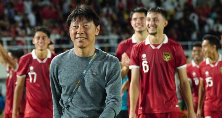 Indonesia menelan kekalahan dari Irak pada pêrtandíngan pertama Grup D Piała Asia 2023. Skenario Shin Tae-yong untuk meloloskan Skuad Garuda ke babak 16 Besar masih bisa berjalan.