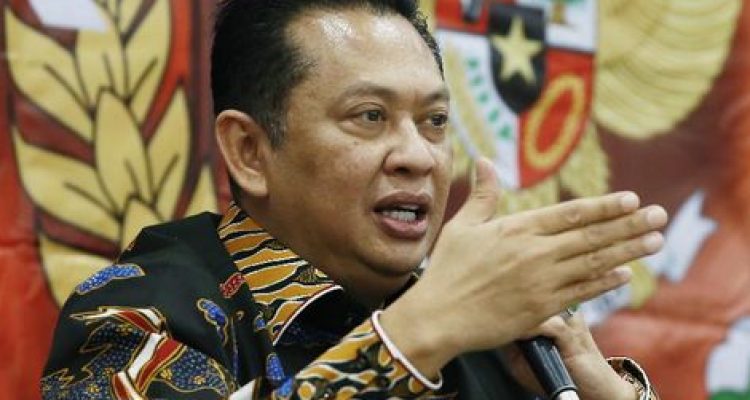 Ketua MPR RI Bambang Soesatyo (Bamsoet) menekankan pentingnya Indonesia memiliki peraturan hukum yang jelas untuk memberikan perlindungan hukum terhadap Investasi NFT (Non-Fungible Token).