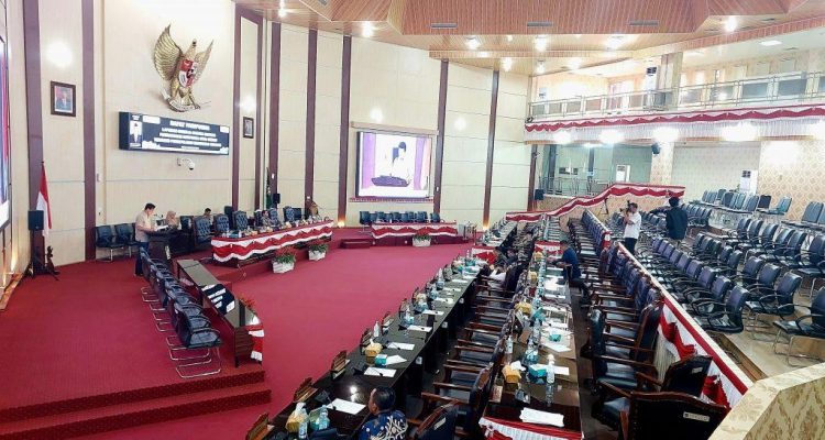 Pembahasan Ranperda Kota Medan tentang Persetujuan Bangunan Gedung (PBG) di Kota Medan memohon perpanjangan waktu masa kerja Pansus dalam membahas Ranperda.