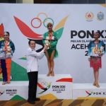 Pj Gubsu Beri Hadiah pada Salah Seorang Pemenang Dancesport, Atlet Sumut Makin Semangat