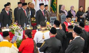 Wali Kota Medan Bobby Nasution mengikuti Rapat Paripurna Pengucapan Sumpah Janji Anggota DPRD Medan Masa Jabatan 2024-2029, Selasa (17/9) di gedung dewan.