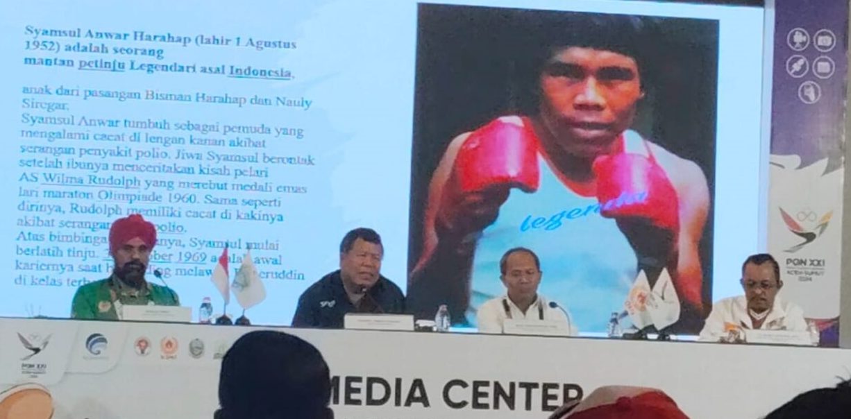 Petinju legendaris Syamsul Anwar Harahap berbagi sepenggal kisah mengenai perjalanan hidupnya menjadi seorang petinju profesional.