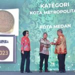 Pemko Medan meraih penghargaan Adipura kategori Kota Metropolitan di tahun 2023 setelah 12 tahun lamanya masih dianggap belum berhasil.