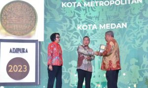 Pemko Medan meraih penghargaan Adipura kategori Kota Metropolitan di tahun 2023 setelah 12 tahun lamanya masih dianggap belum berhasil.