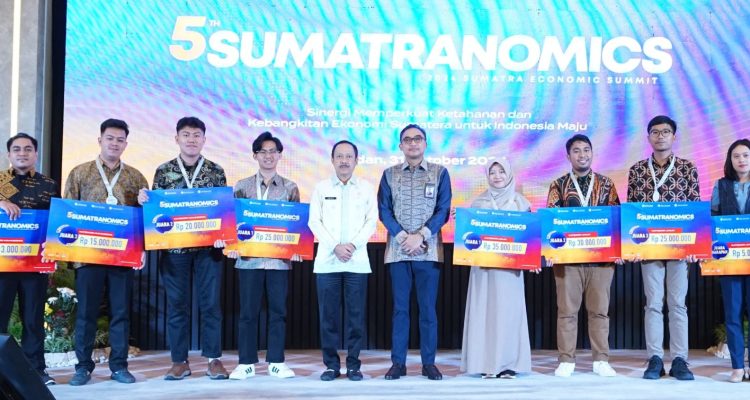 Sekretaris Daerah Provinsi Sumatera Utara (Sumut) Arief S Trinugroho menghadiri acara Annual Conference Call For Paper 5th Sumatranomics 2024 di Aula Kuala Deli lt 9 Kantor Perwakilan Wilayah Bank Indonesia Provinsi Sumut, Jalan Balaikota, Medan, Kamis (31/10).